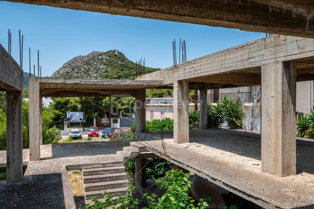Terrazza - Plot with Sea Proximity in Aegina