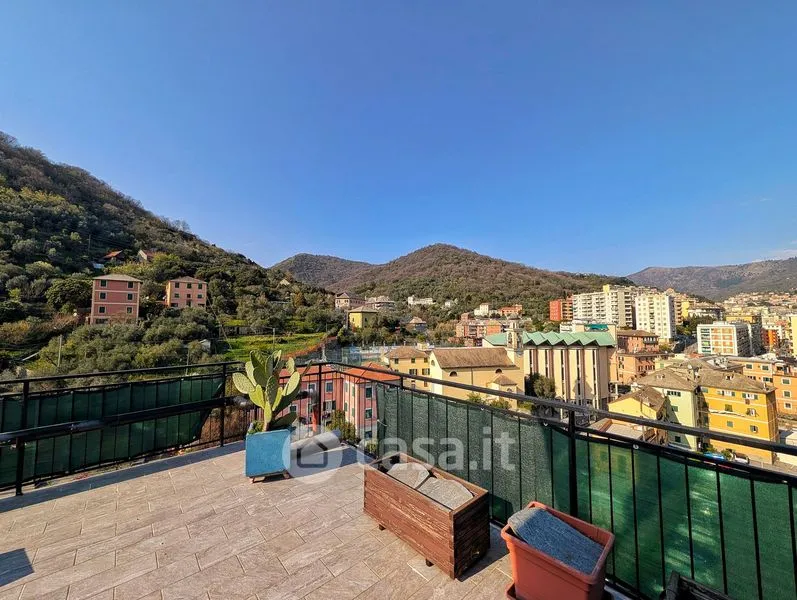 Terrasse - Attico with Terraced Garden in Genoa