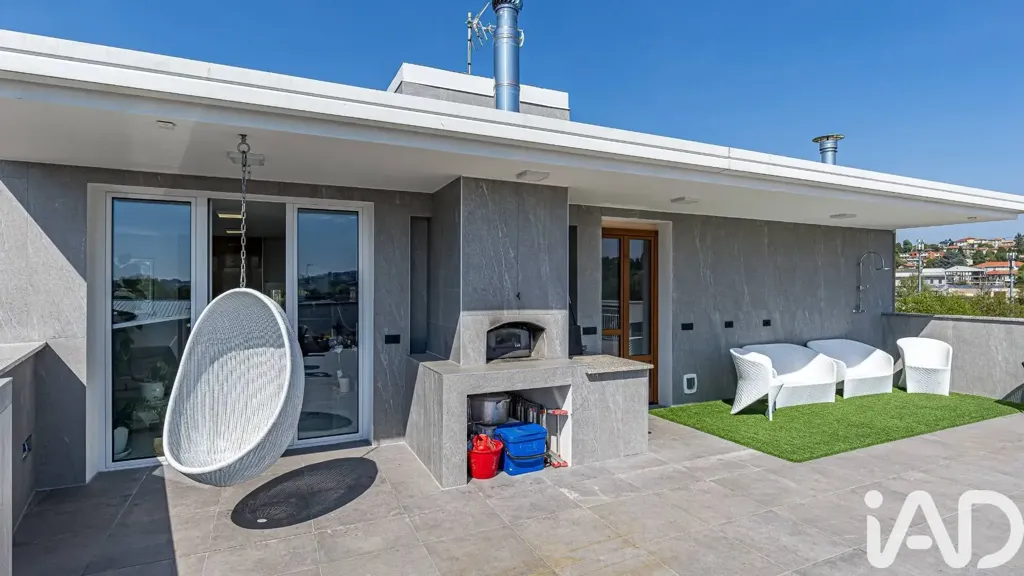 Terrasse - Luxury Penthouse with Terraces in Cantù