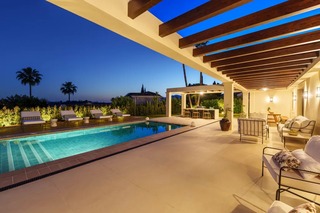 pool_area