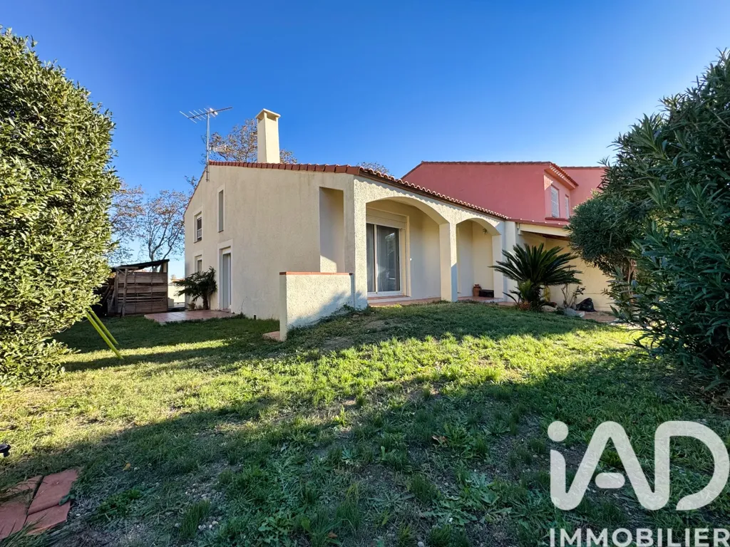 Aed - Villa with Pool in Perpignan