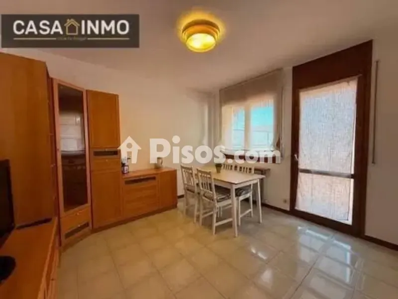 Söögituba - Semi-Renovated Semi-Detached House in Barbastro