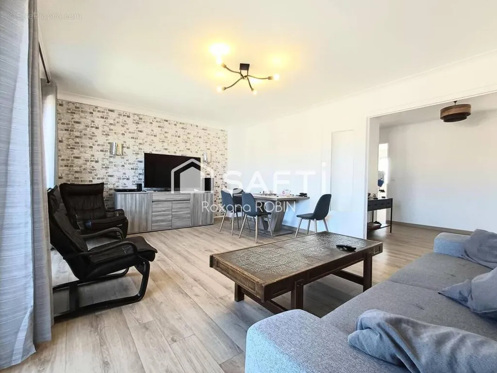 Appartement 5 pièces à Rivesaltes