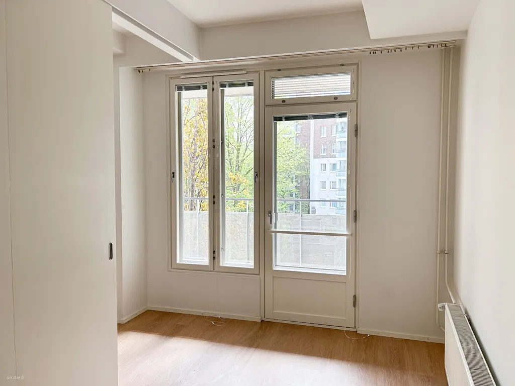 Rooms - Renovated Flat with Private Sauna in Sörnäinen