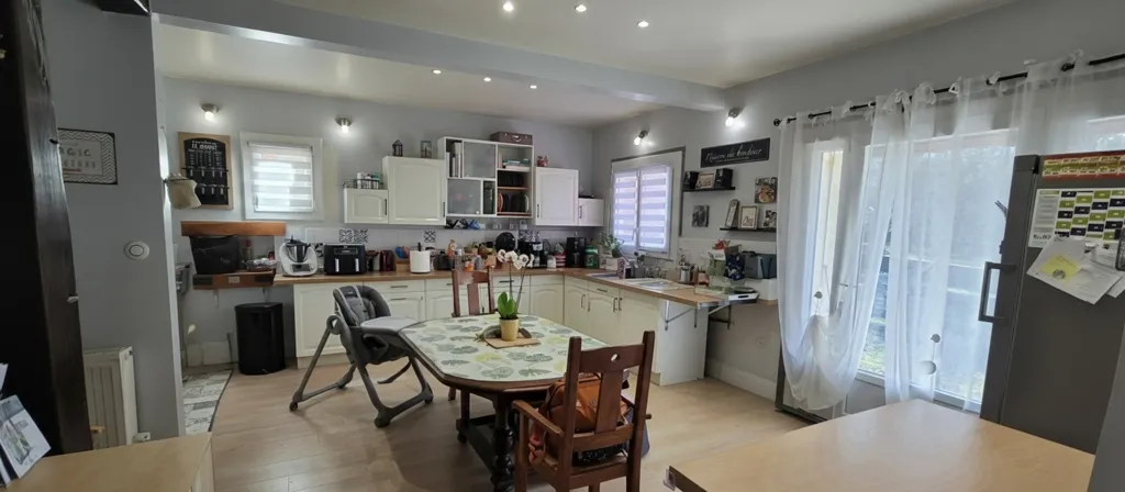 Söögituba - Renovated House with Pool in Le Buis