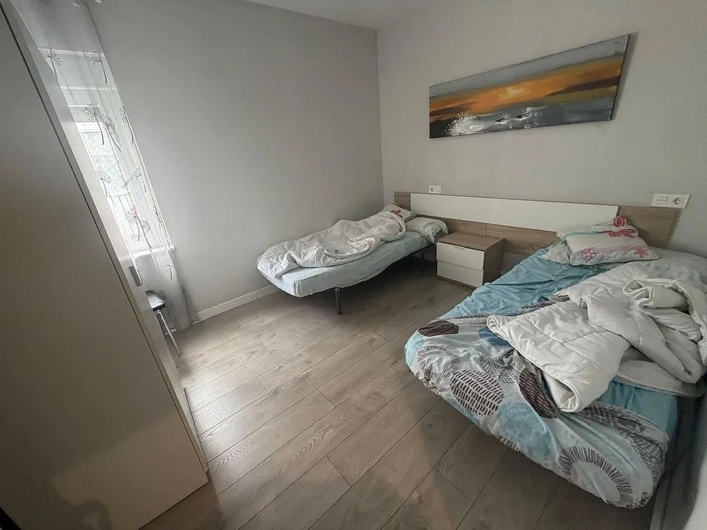Chambres - Furnished Flat with Central Heating in Salamanca