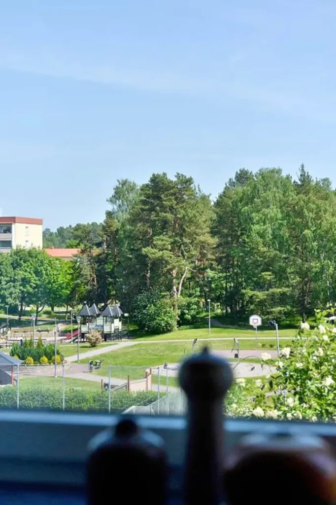 Aed - Apartment with Panoramic View in Viggbyholm