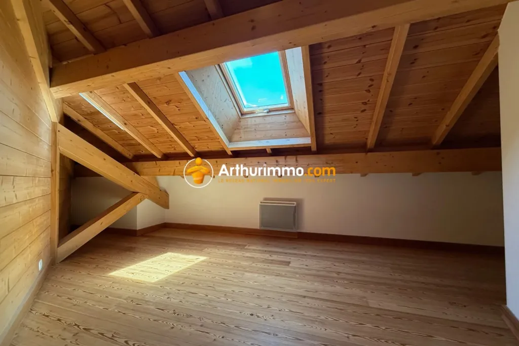 Toad - Renovated Duplex in Guillestre Centre