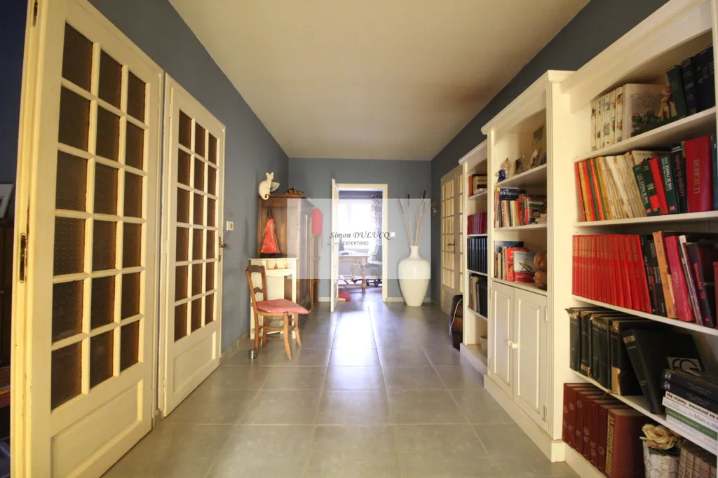 Entrée - Maison avec Sous-sol et Terrain à Lacaune