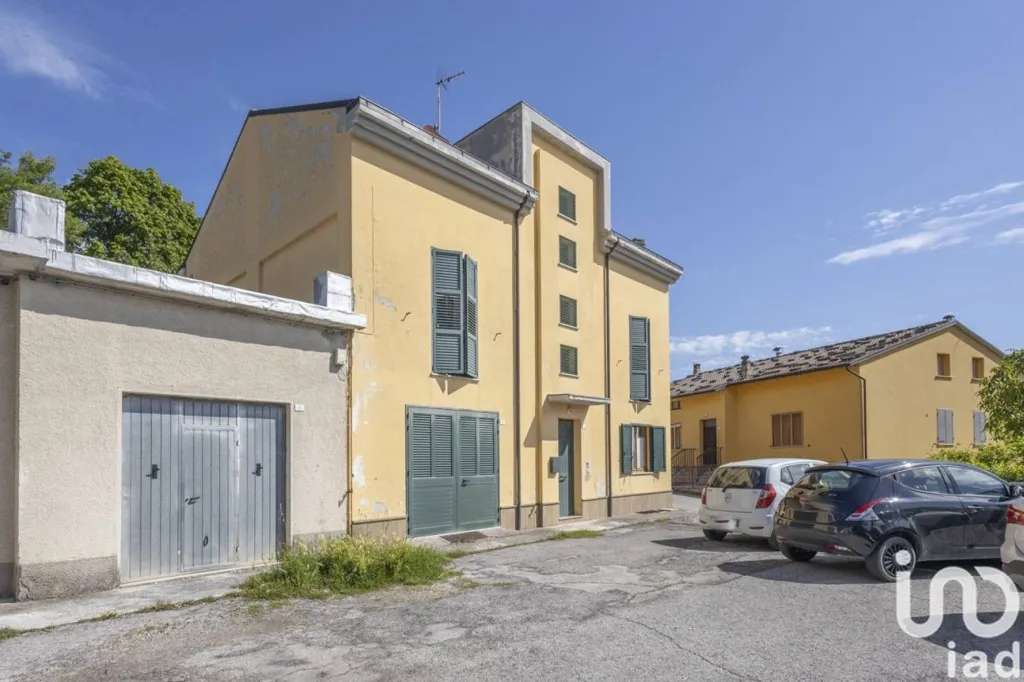 Välivaade - Spacious House with Balcony in Serra Sant'Abbondio