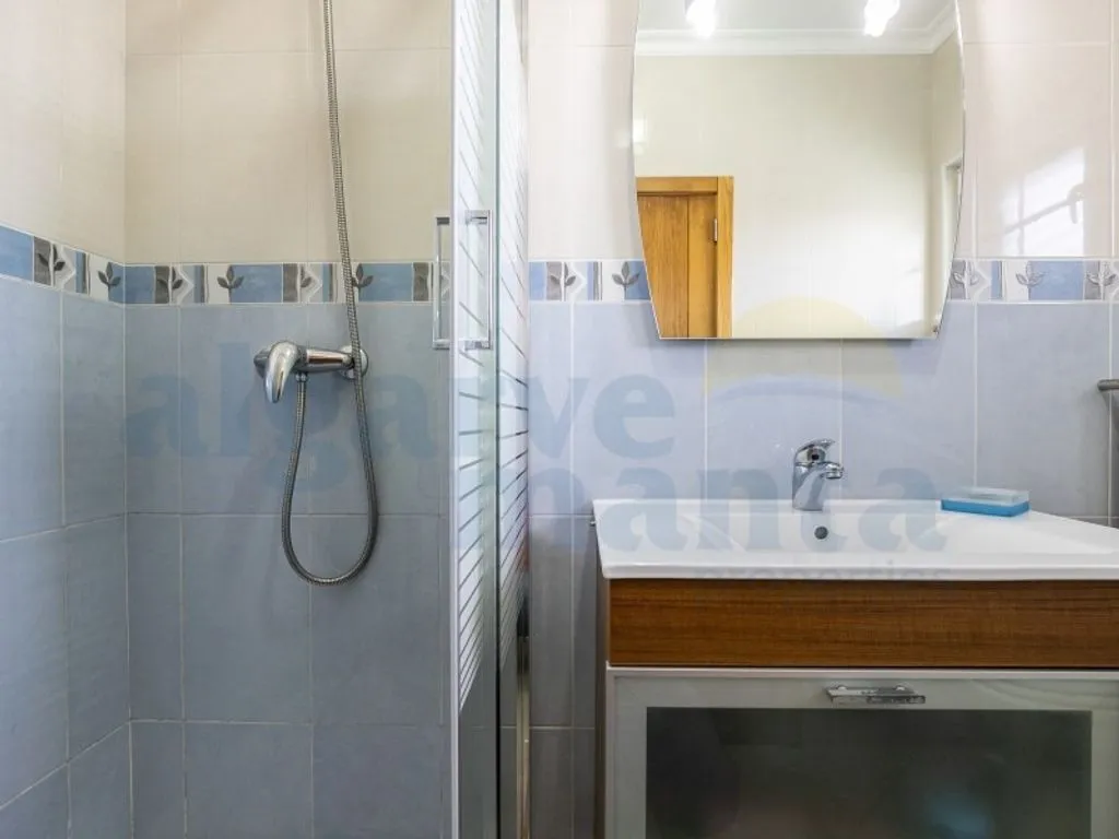 Vannitoad - Detached Villa with Pool near Golf Courses, Junqueira