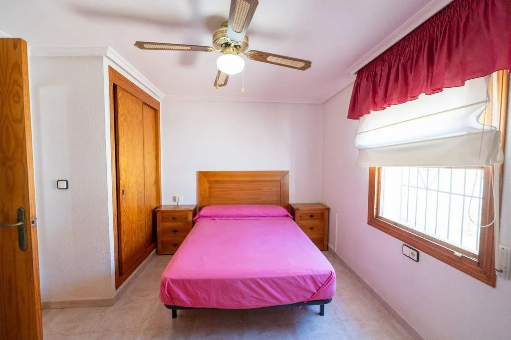 Chambres - Detached House with Pool in Torrevieja