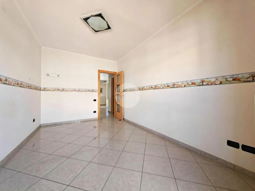 hallway_entrance