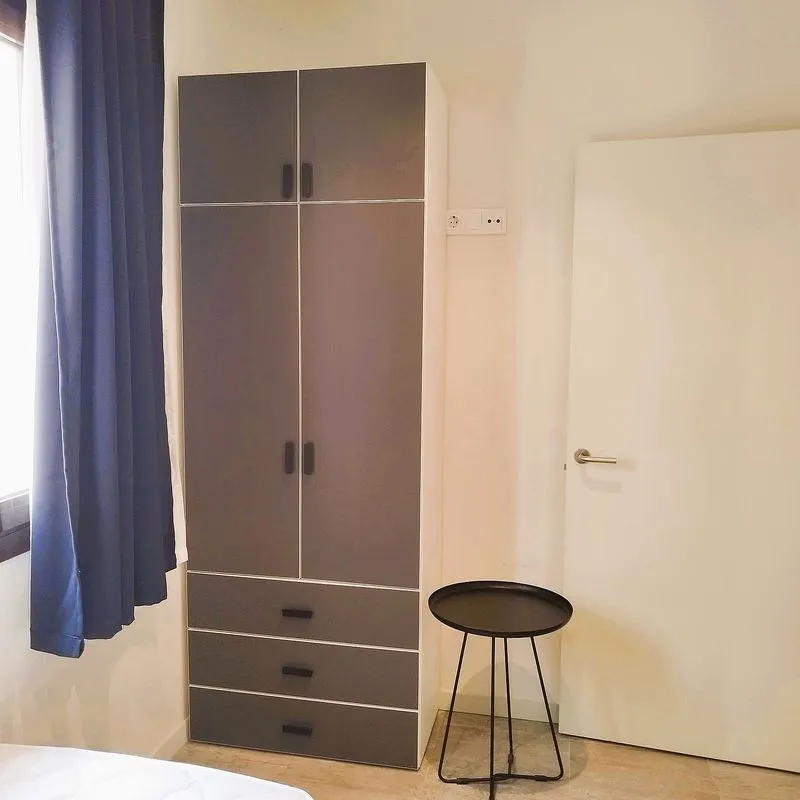 Magamistoad - Amueblado Apartment with Balcony in Sant Pere
