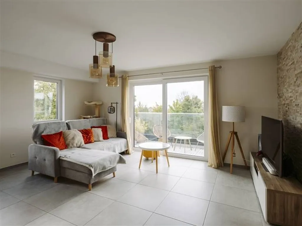 Elutuba - Modern Apartment with Terrace in Arlon