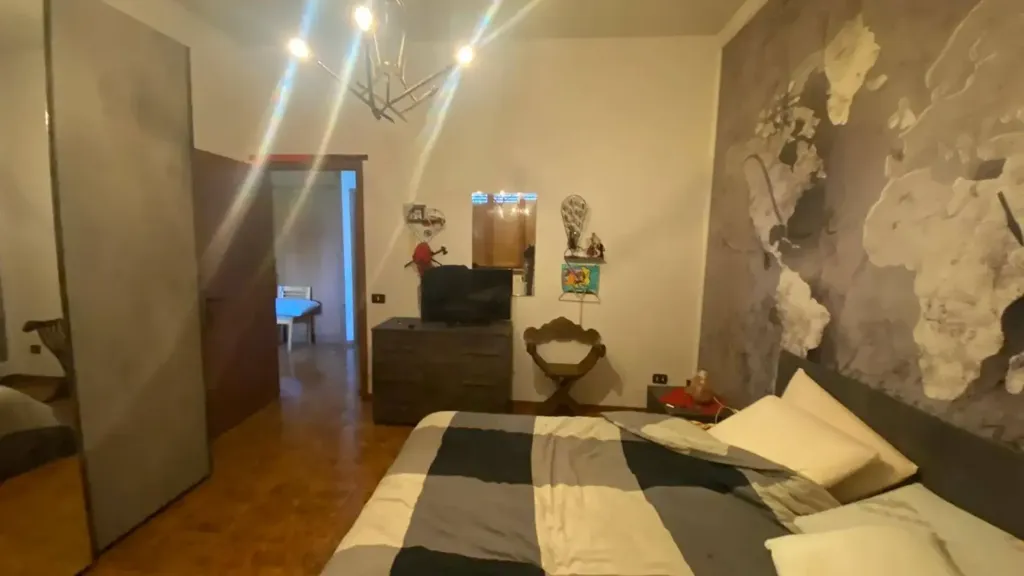 Chambres - Apartment with Balcony in Perignano