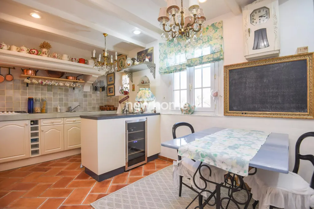 Maison 9 pièces à Sainte-Maxime