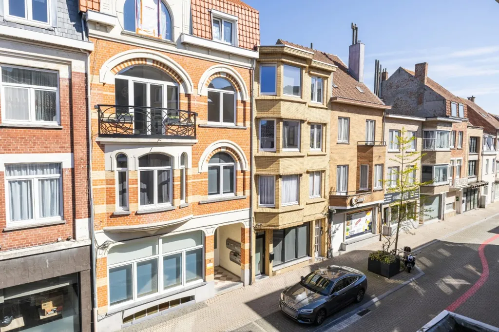Extérieur - Duplex à Rénover en Centre-ville de La Panne
