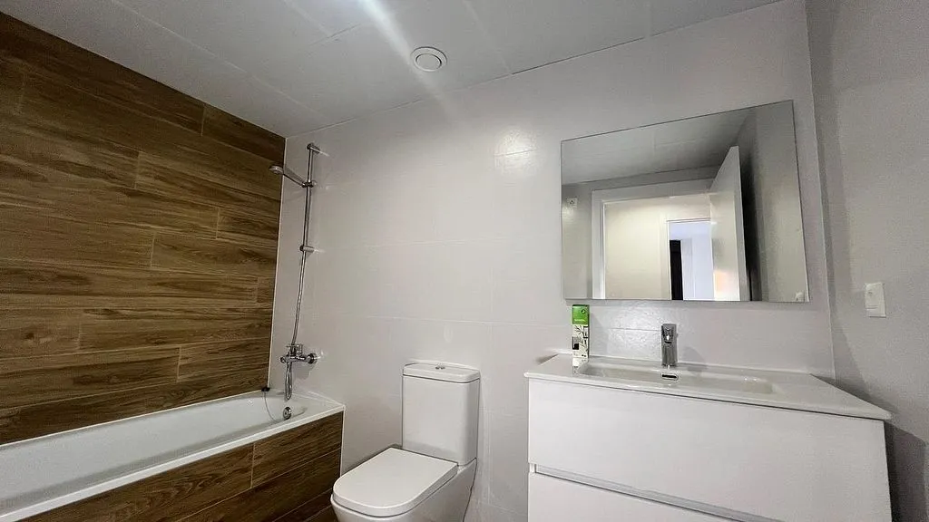 Vannitoad - Apartment with Terrace in Nova Lledó, Castellón