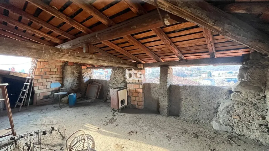 Toad - Bilocali with Loft Potential in Paratico