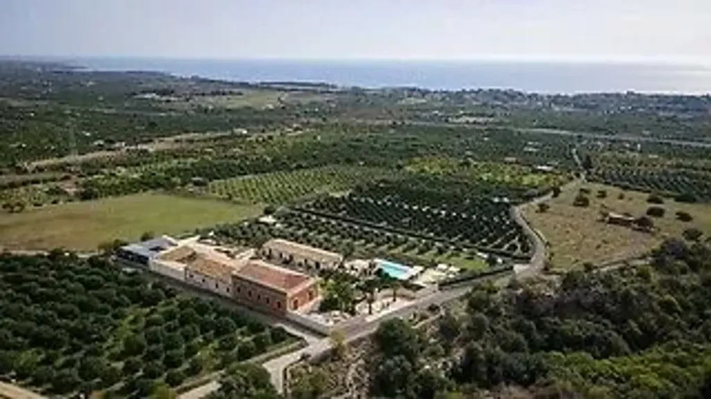 Õhuvaade - Restored Residences with Olive Grove in Avola
