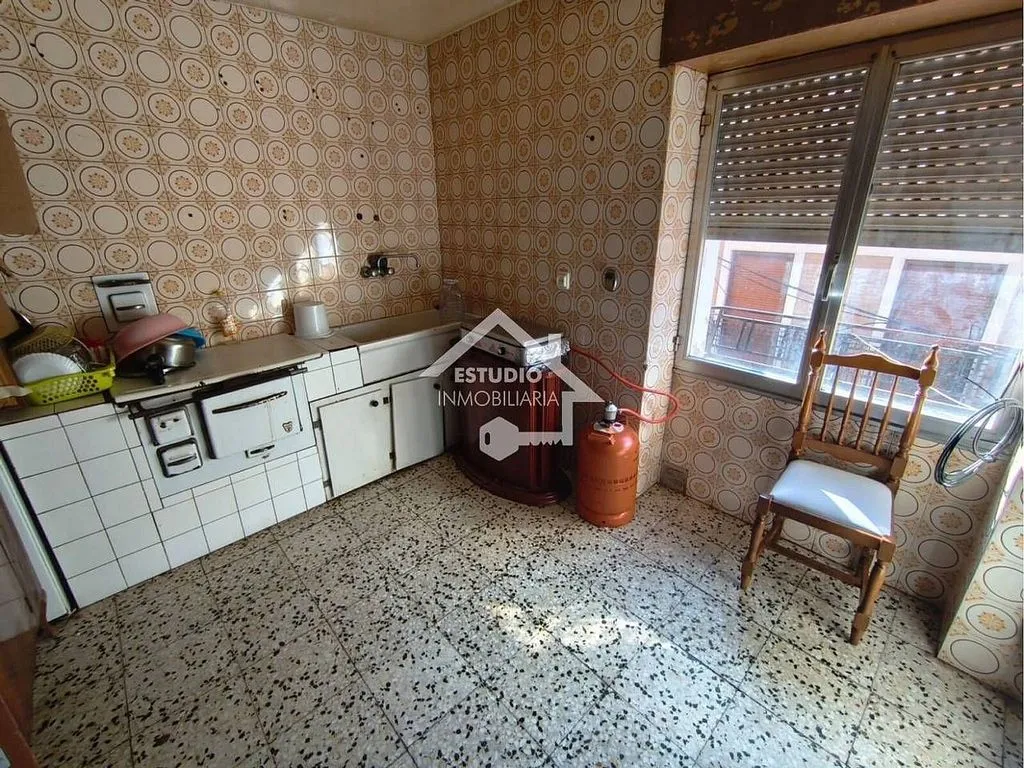 Cuisine - House for Renovation with Loft in Mendavia