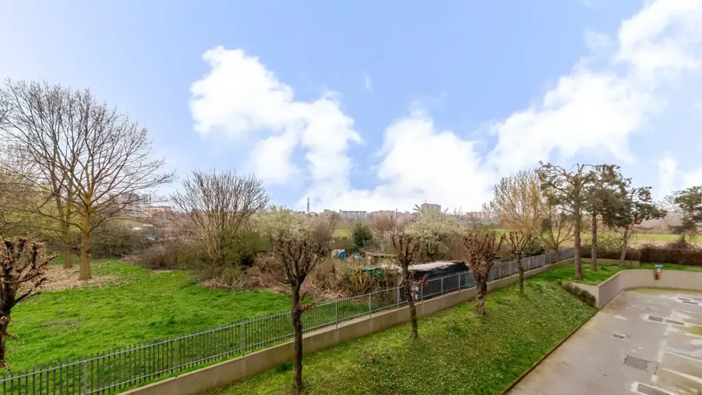Jardin - 4-Bedroom Apartment with Terrazzo in Milan