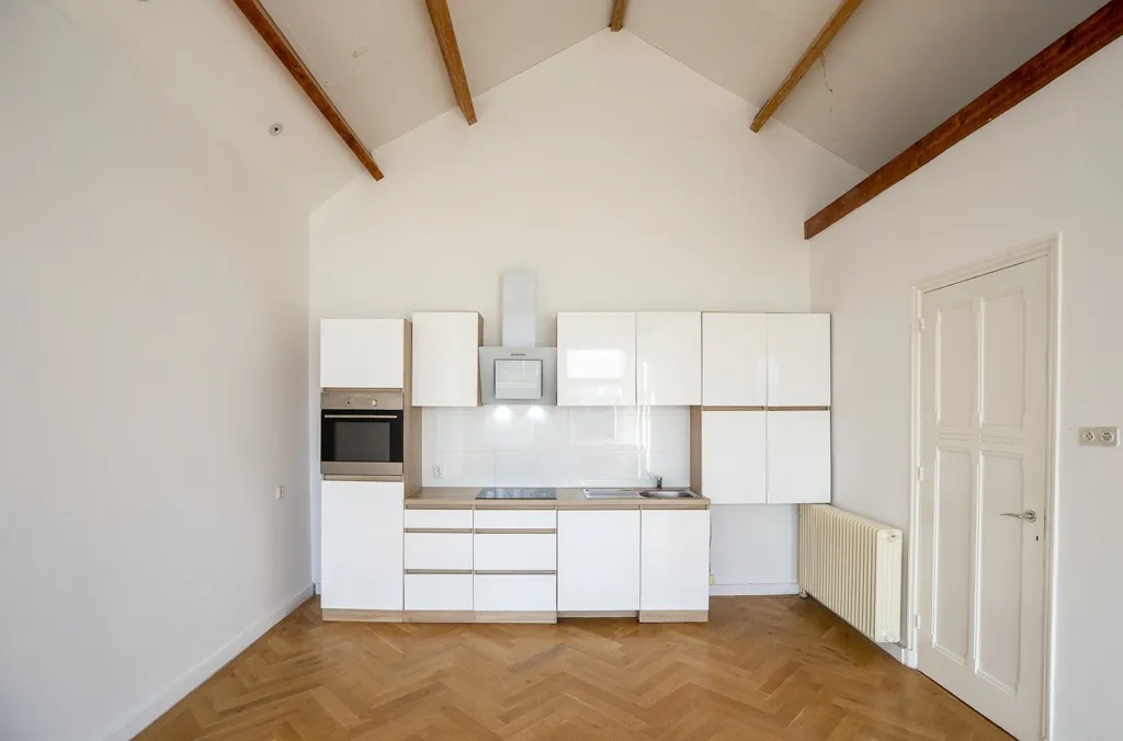 3-toaline korter asukohas Rotterdam
