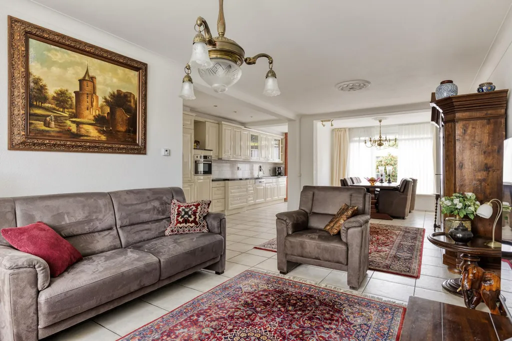 Séjour - Corner House with Garden in 's-Hertogenbosch