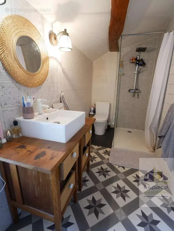 Bagni - Rustic Stone House with Pool near Aigrefeuille d'Aunis