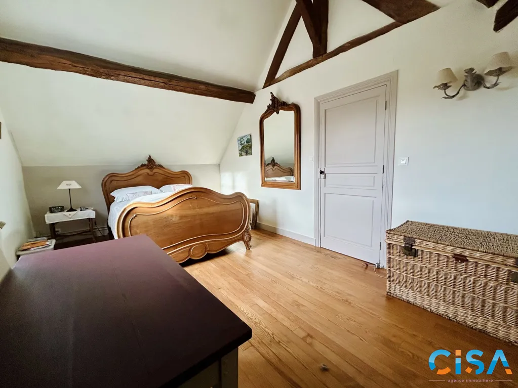 Magamistoad - House with Courtyard in Chambly