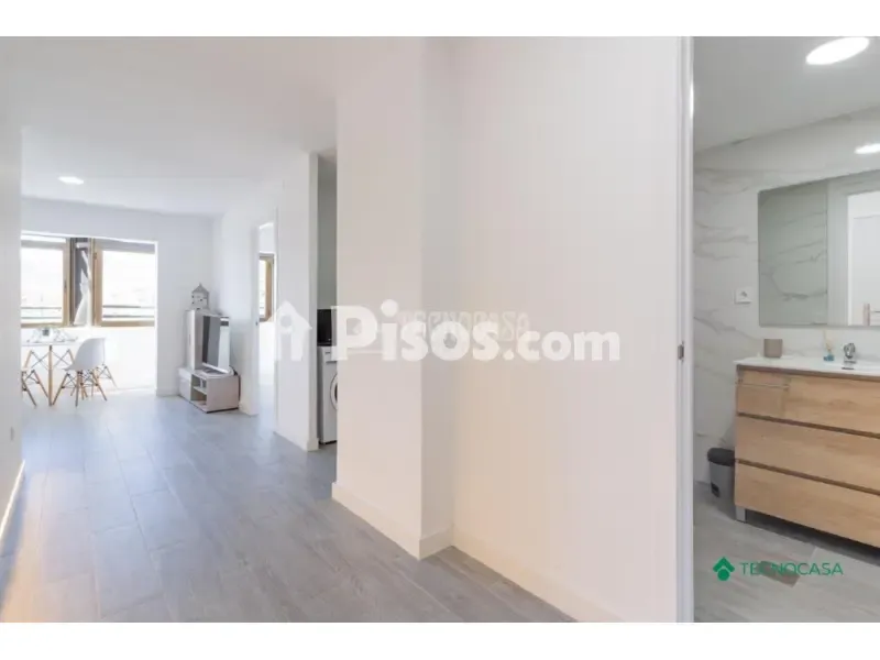 Vannitoad - Modernised Apartment with Balcony in Aguadulce Sur