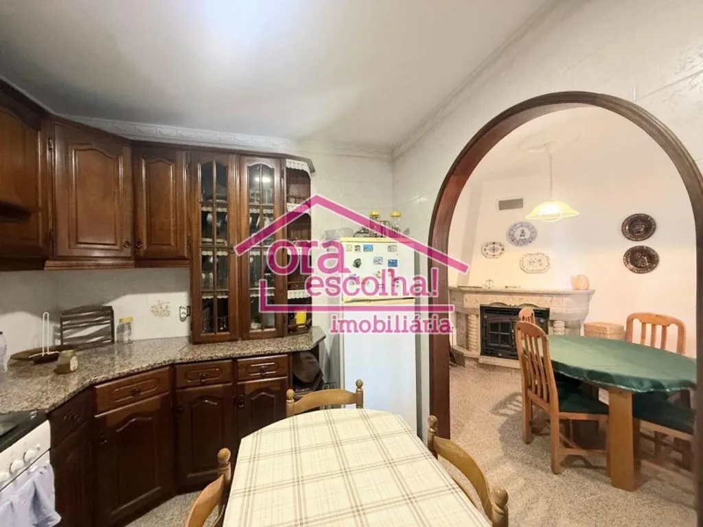 Cuisine - Detached House with Garden in Seixal