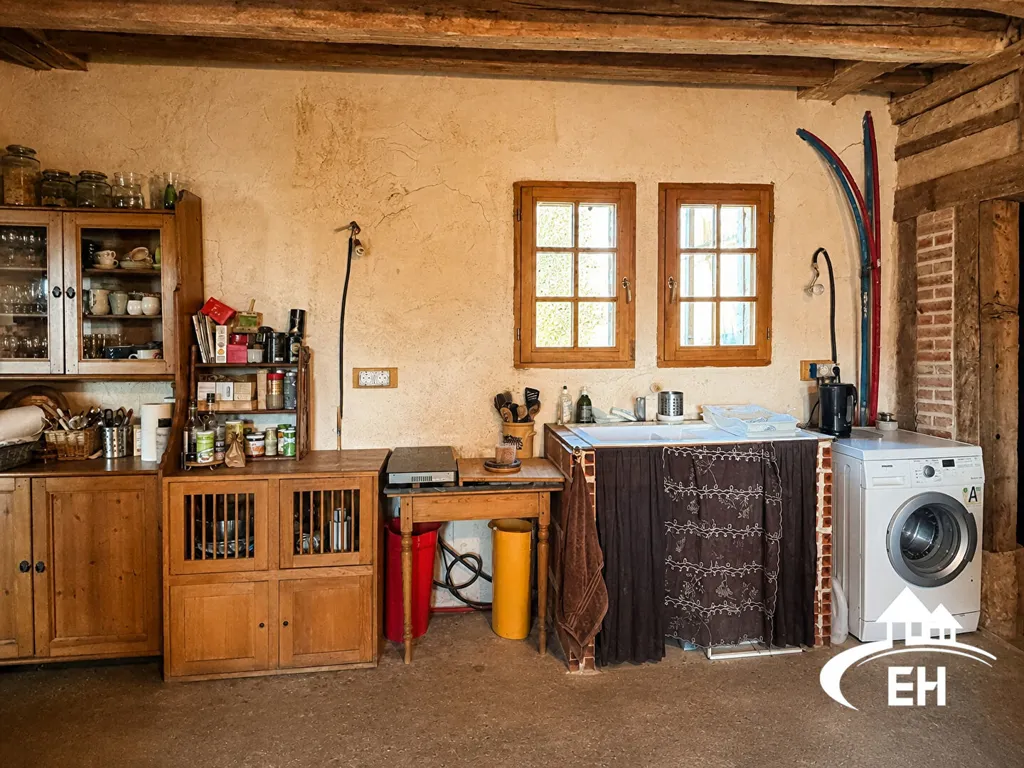 Utility Room - 16th Century Manor with Historical Features near Rugles