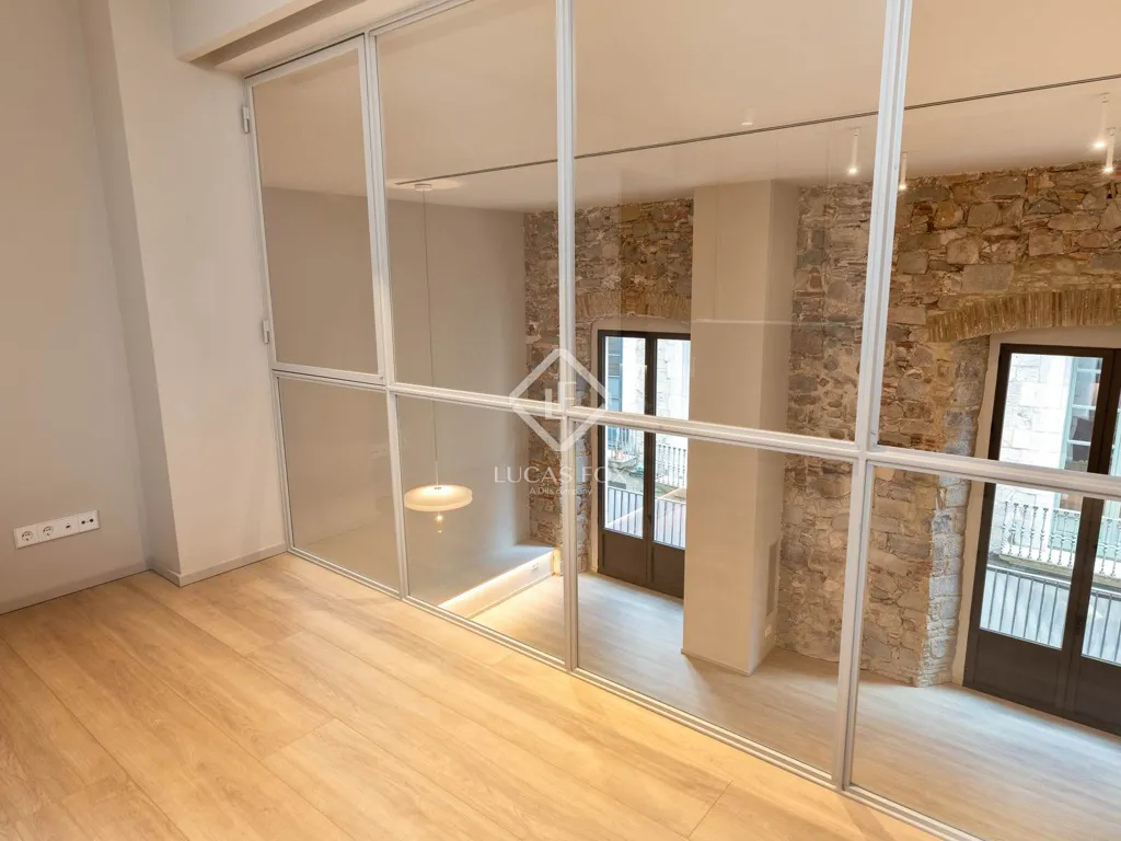 Pièces - Penthouse in Renovated Palace, Girona