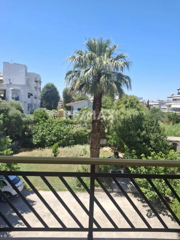 Balcon - Office Space with Unobstructed View in Thermi
