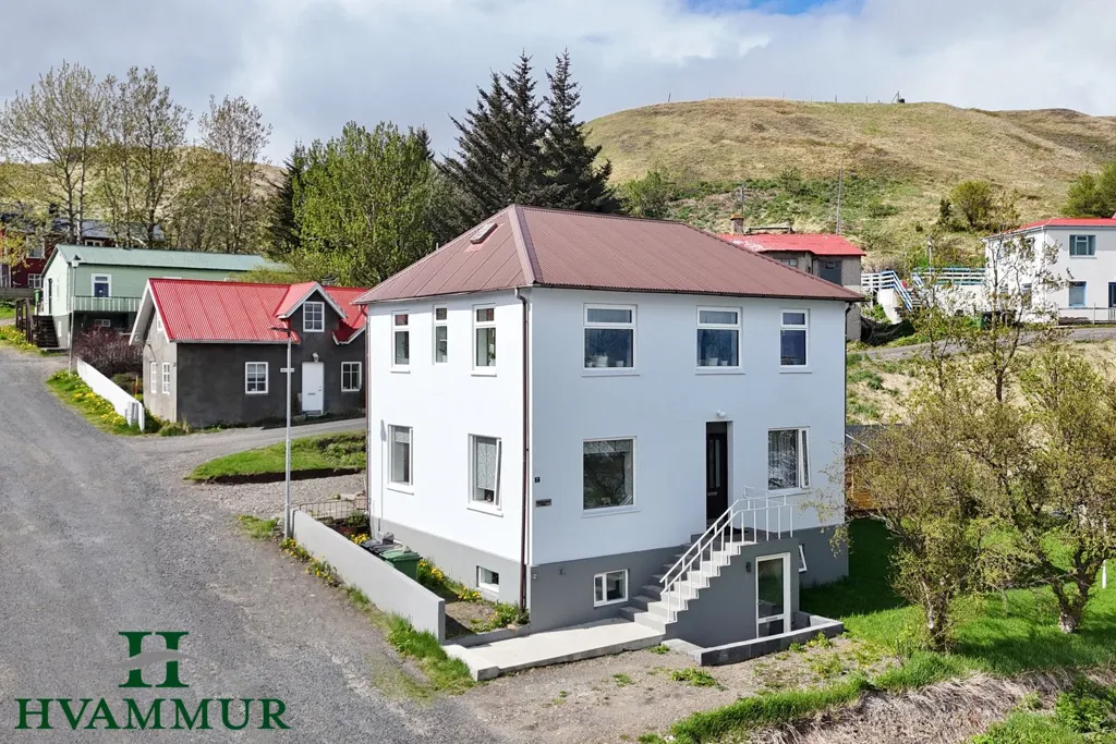 Välivaade - Duplex with Garden in Sauðárkrókur