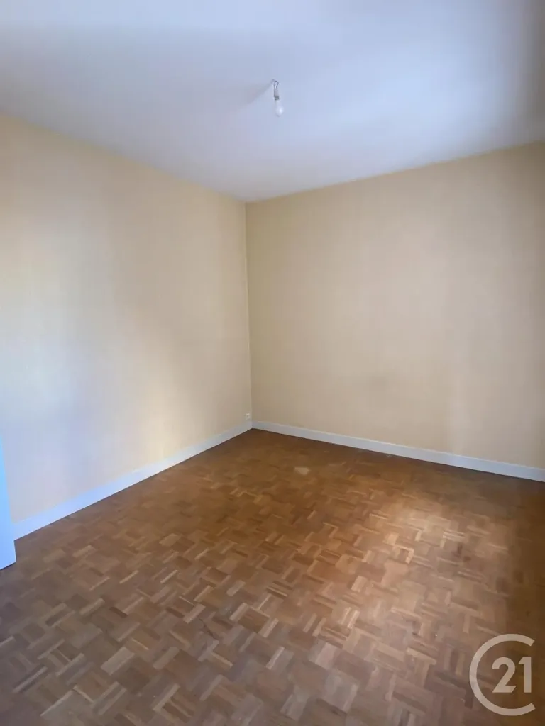 Pièces - Appartement T4 avec Balcon Sud à Pau