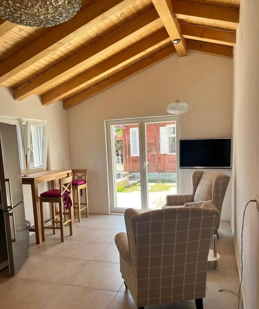 Living Room - Beachfront Property with Terrace in Orebić