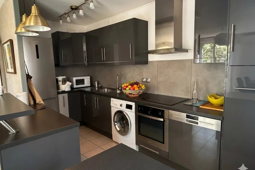 Köök - 3-Bed Apartment with Terrace in Nice