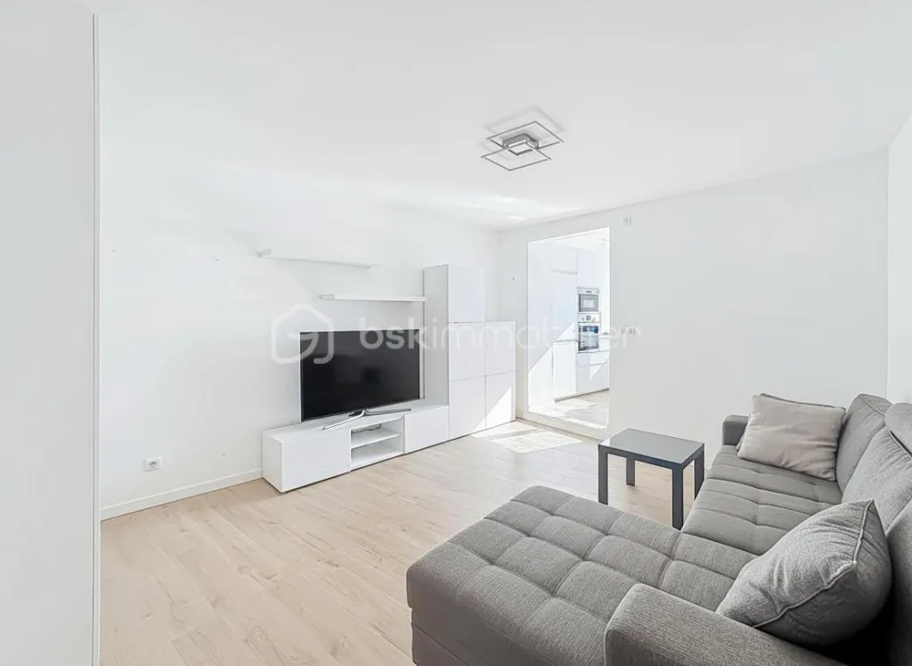 Elutuba - Renovated Flat with Canal View in Palavas