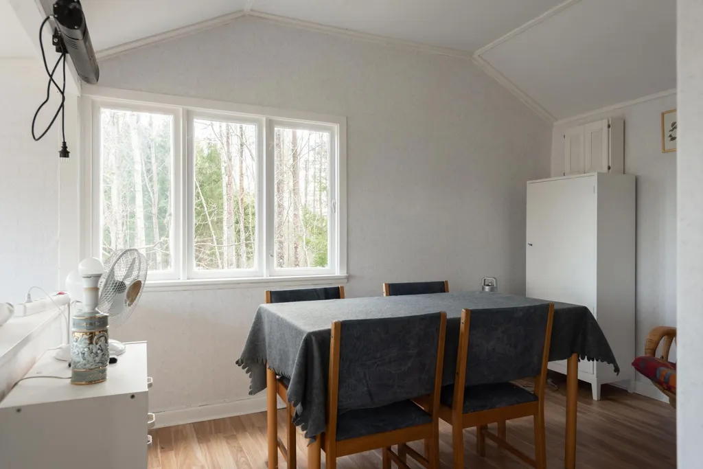 Salle à manger - Charming Cottage in Nature near Örebro