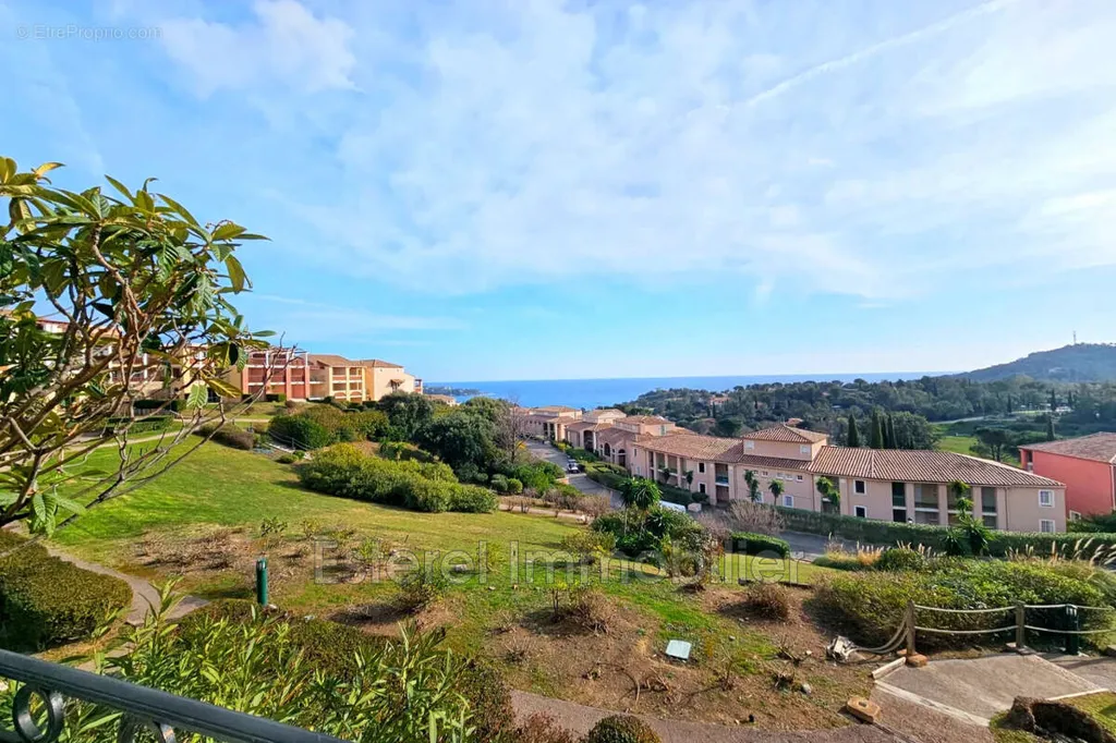 Jardin - Appartement Vue Mer avec Terrasse à Saint-Raphaël