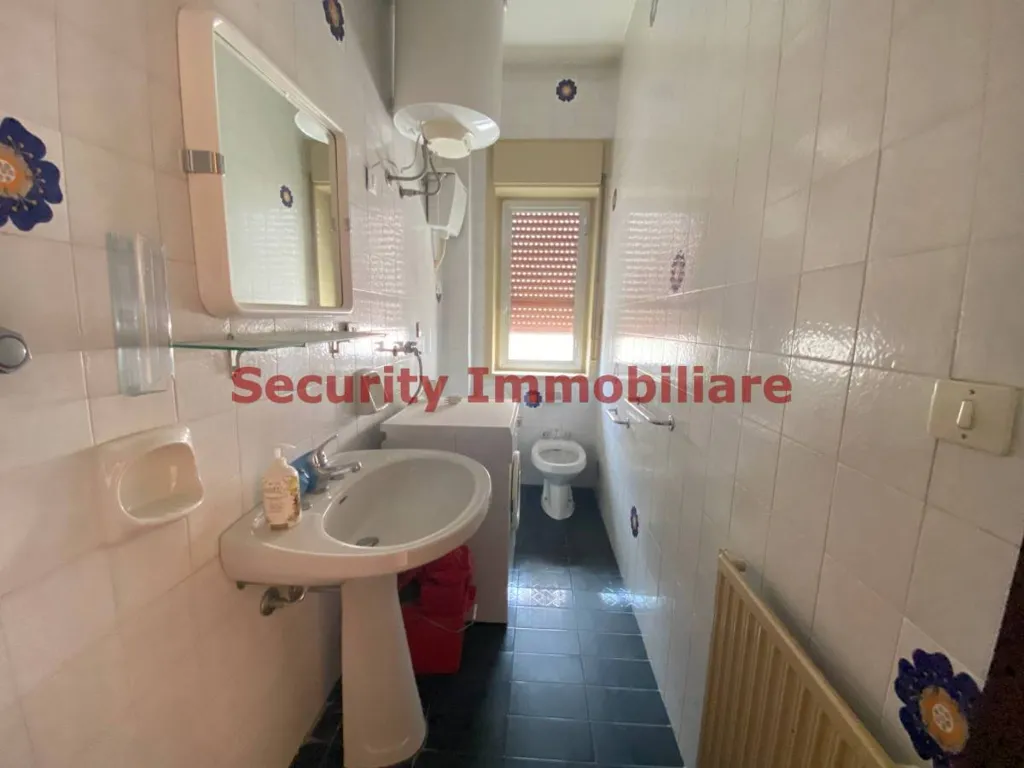 Salles de bain - Spacious Apartment with Parking in Sciacca