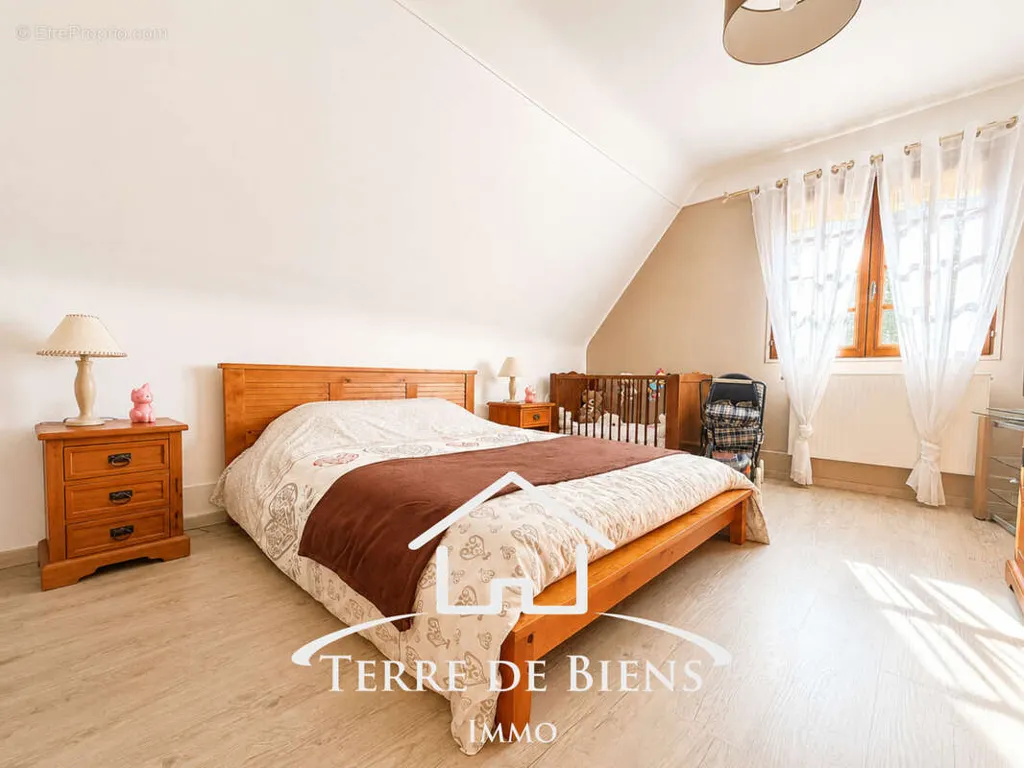 Chambres - Maison d'Architecte avec Jardin à Soissons