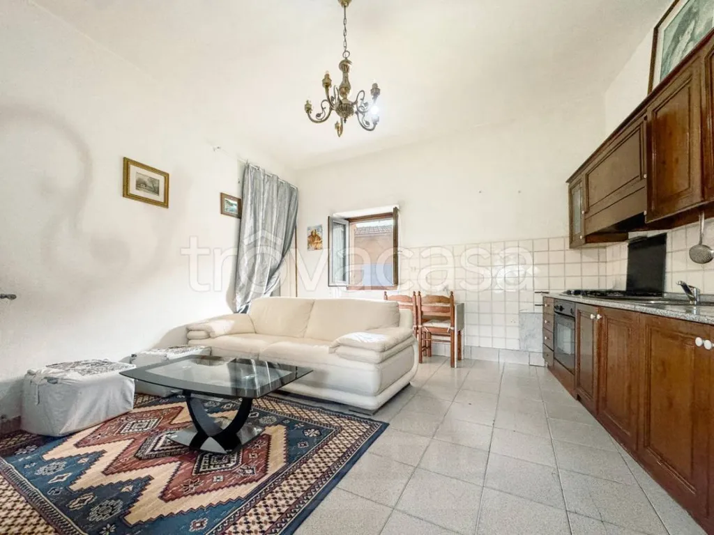 Séjour - Duplex Villa with Two Units in Borgo Ticino