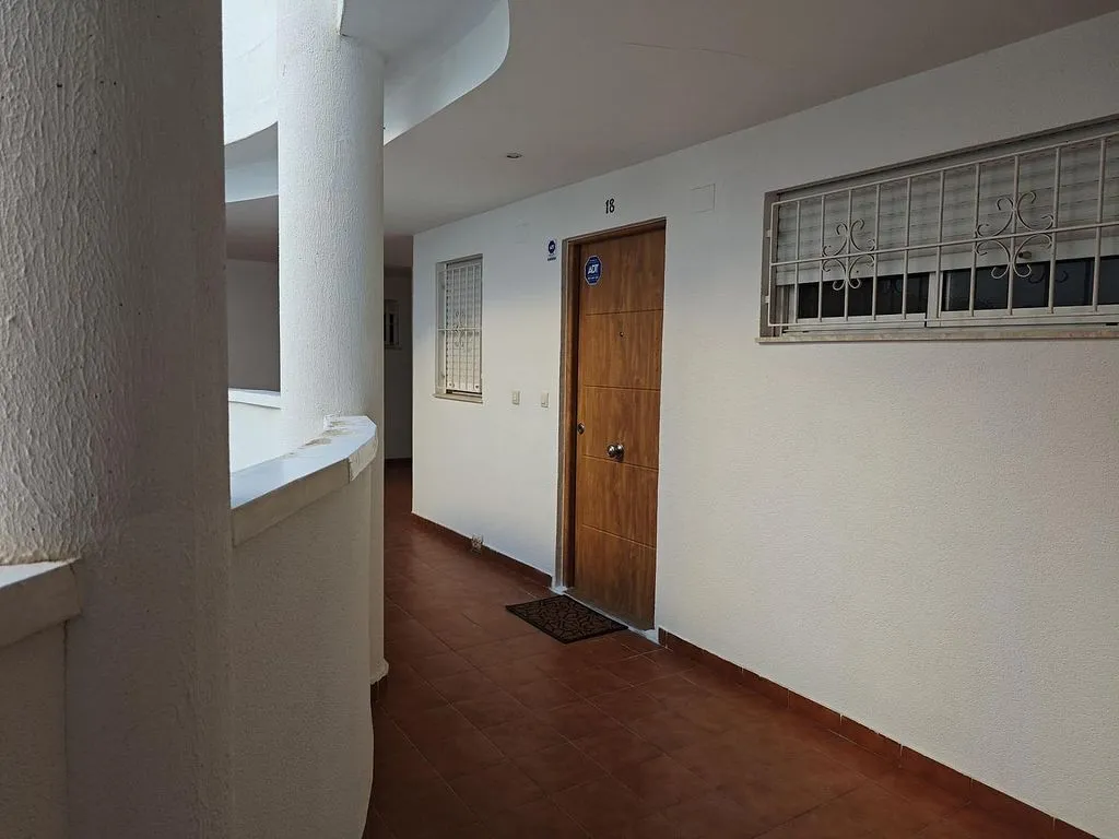 hallway_entrance