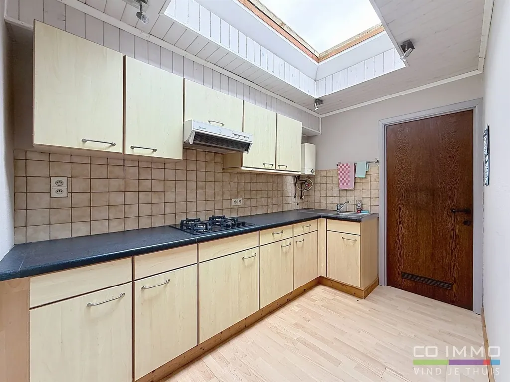 Kitchen - Partially Renovated Villa in Tienen