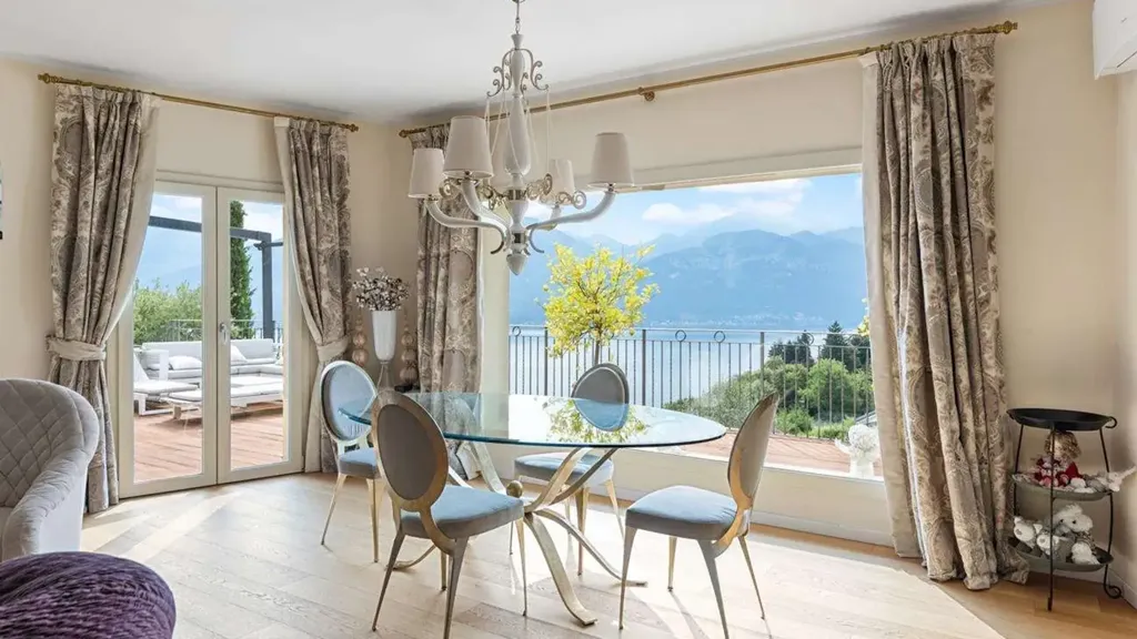 Söögituba - Villa with Lake View in Menaggio