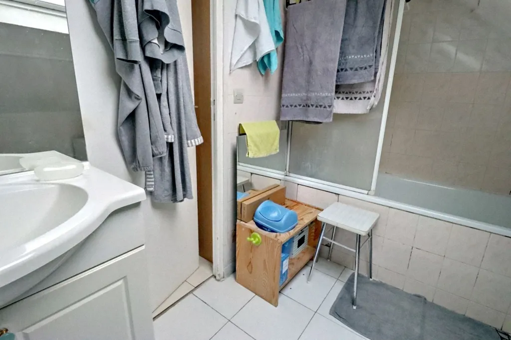 Salles de bain - Appartement Duplex au Calme à Bagneux